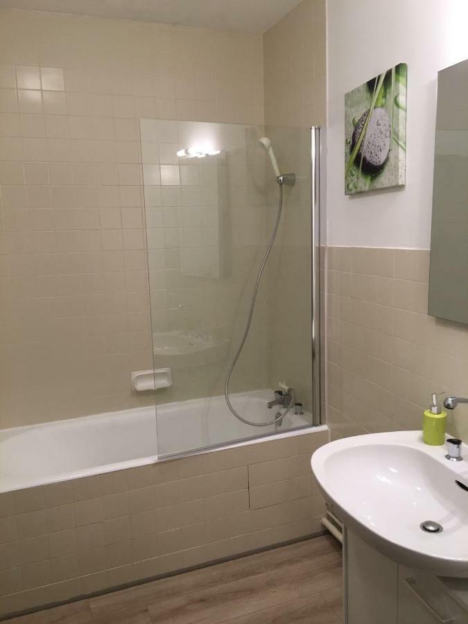 Appartements Boulevard Des Pyrenees Pau Εξωτερικό φωτογραφία